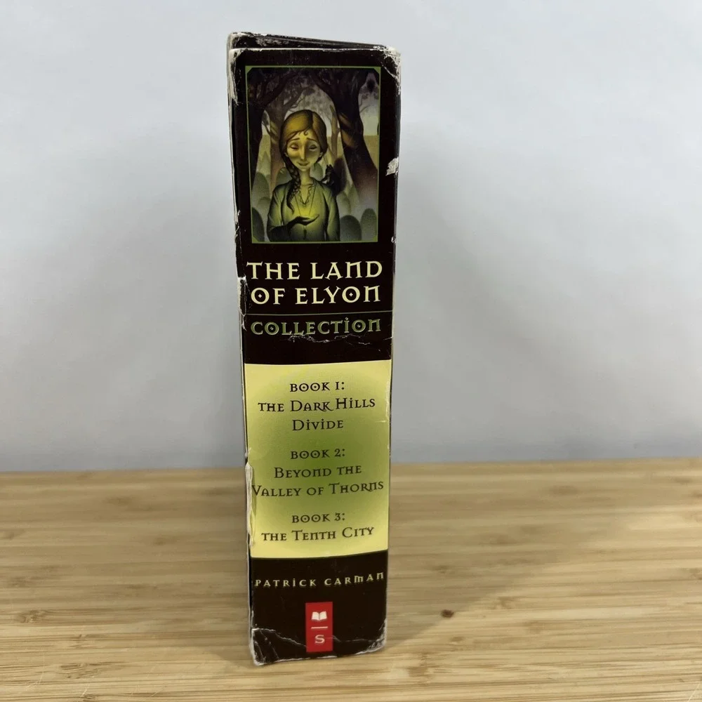 The Land of Elyon Boxed Collection Patrick Carman Books‎ 1, 2 and 3 PB VGC